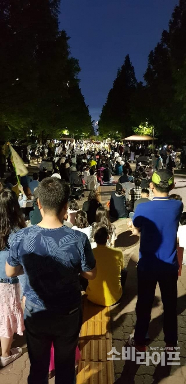 (사진:  일산·파주·검단신도시연합회는 지난 18일 고양시 일산서구 주엽공원에서  "3기신도시계획철회"를 요구하는 집회을 열었다)